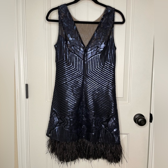 BCBGMaxAzria Caterina Black Blue Sequin Feather Dress XXS Loose Fit - Picture 3 of 12